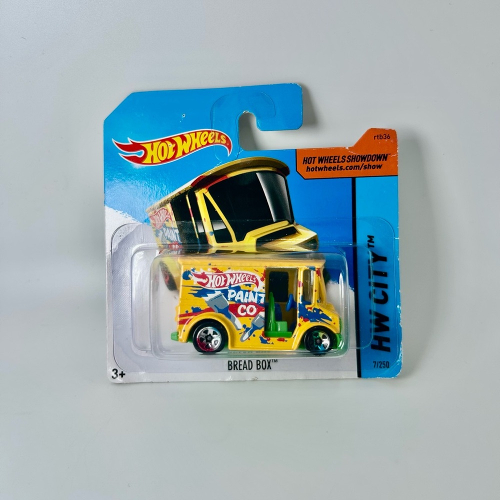 2014 Hot Wheels HW City Bread Box Yellow SHORT CARD Deliver Truck Paint Co 7/250